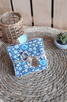 Lot 5 lingettes boutons fleurs bleus